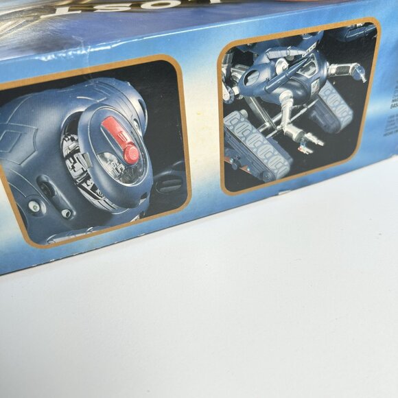 AMT ERTL Vintage Lost in Space Robot Plastic Model Kit #8458 1998 - Picture 5 of 14